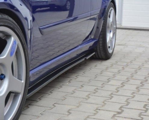seitenschweller-diffusers-ford-focus-rs-mk1-schwarz-hochglanz~4