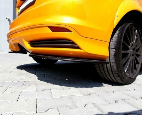 heck-ansatz-flaps-diffusor-fuer-ford-focus-st-mk3-hatchback-schwarz-hochglanz