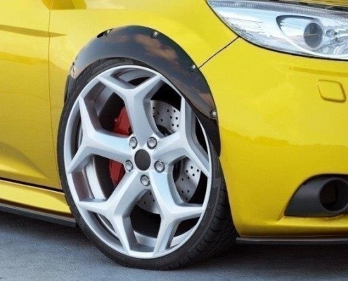 kofluegel-verbreiterung-fuer-ford-focus-st-mk3-schwarz-hochglanz