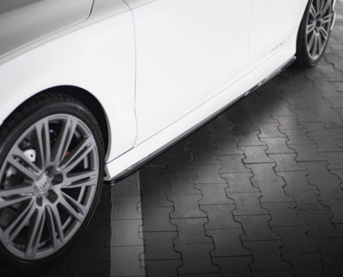 seitenschweller-ansatz-cup-leisten-v2-fuer-audi-rs7-c7-facelift-schwarz-hochglanz