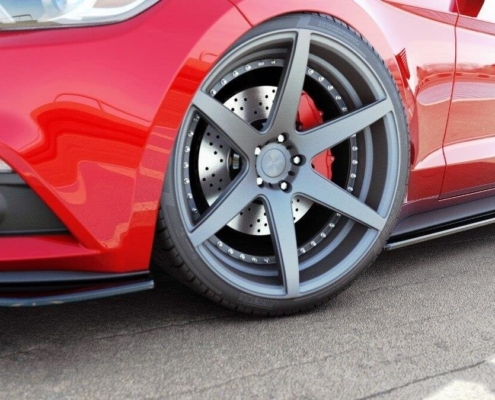 seitenschweller-ansatz-cup-leisten-fuer-ford-mustang-mk6-schwarz-hochglanz~2