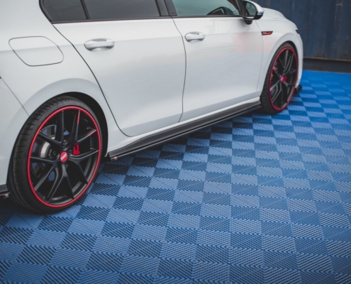 seitenschweller-ansatz-cup-leisten-fuer-vw-golf-8-gti-schwarz-hochglanz~6