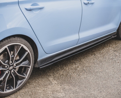 seitenschweller-ansatz-cup-leisten-v4-fuer-hyundai-i30-n-mk3-hatchback-fastback-schwarz-hochglanz~5